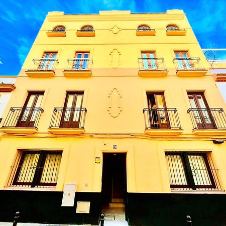 Click Triana Apartment Seville Exterior photo